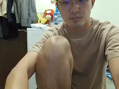 Snapshot of kirkcantop chatting on 25, 11, 2025 kirkcantop online show from 25, 11, 2025