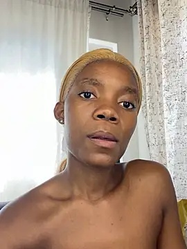 prettydollyy online show from 25, 3, 2026