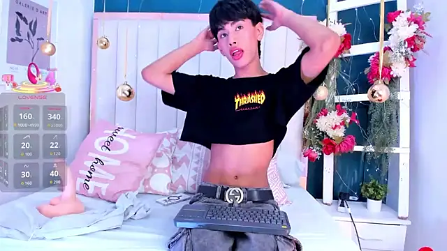 Jim twink online show from 20, 12, 2025