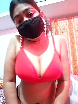 Snapshot of SofiaLeo chatting on 28, 10, 2025 SofiaLeo online show from 28, 10, 2025