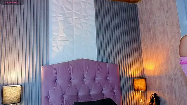 Snapshot of Bonnali_lune chatting on 8, 5, 2026 Bonnali lune online show from 8, 5, 2026