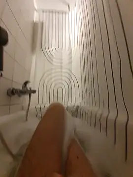 Snapshot of Taycanman69 chatting on 12, 4, 2026 Taycanman69 online show from 12, 4, 2026