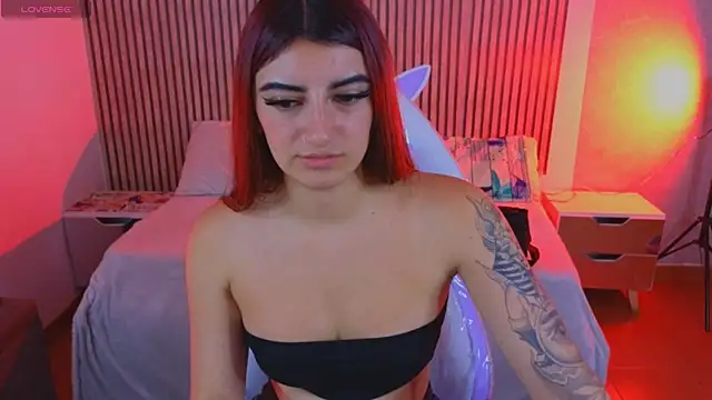  aitana 001 online show from 12, 11, 2025