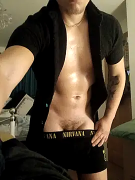 Snapshot of cameron334 chatting on 29, 9, 2025 cameron334 online show from 29, 9, 2025