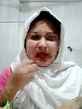 Snapshot of Nusrat-N chatting on 14, 5, 2026 Nusrat-N online show from 14, 5, 2026