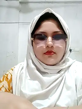 Snapshot of Nusrat-N chatting on 15, 5, 2026 Nusrat-N online show from 15, 5, 2026