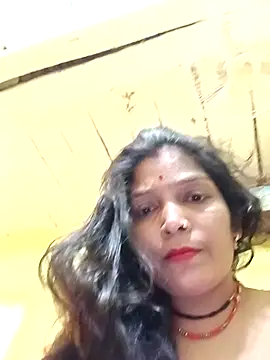 Snapshot of Samiya-143 chatting on 12, 10, 2025 Samiya-143 online show from 12, 10, 2025