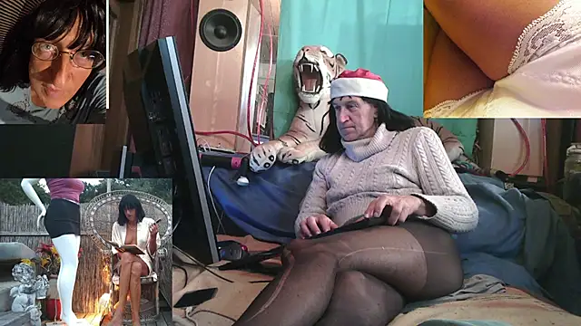 Snapshot of SissiDomination chatting on 30, 11, 2025 SissiDomination online show from 30, 11, 2025