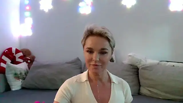 PleasureWeCouple online show from 22, 12, 2025