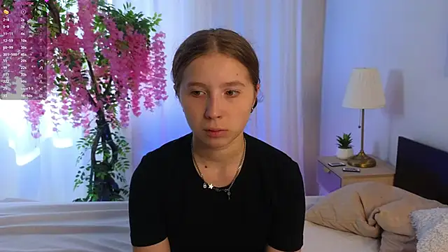 Snapshot of CatherineRichards chatting on 18, 9, 2025 CatherineRichards online show from 18, 9, 2025