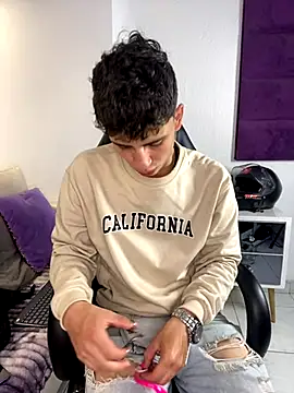 AdrianRinaldi online show from 8, 11, 2025