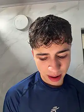 Snapshot of AdrianRinaldi chatting on 5, 2, 2026 AdrianRinaldi online show from 5, 2, 2026