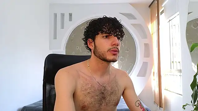 Snapshot of Rafael_Mendezz chatting on 13, 9, 2025 Rafael Mendezz online show from 13, 9, 2025