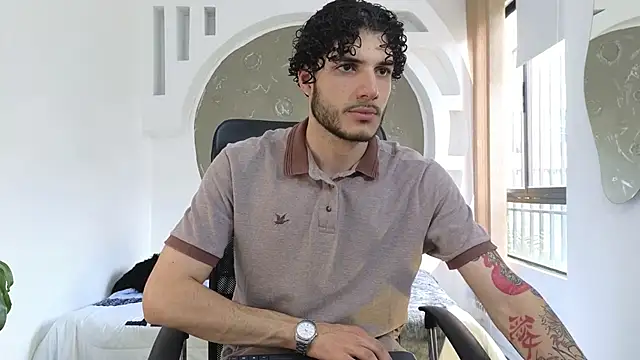 Snapshot of Rafael_Mendezz chatting on 1, 11, 2025 Rafael Mendezz online show from 1, 11, 2025