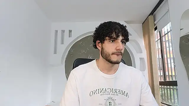 Snapshot of Rafael_Mendezz chatting on 4, 11, 2025 Rafael Mendezz online show from 4, 11, 2025