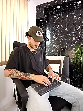 Snapshot of Rafael_Mendezz chatting on 31, 1, 2026 Rafael Mendezz online show from 31, 1, 2026