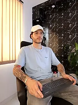 Snapshot of Rafael_Mendezz chatting on 12, 2, 2026 Rafael Mendezz online show from 12, 2, 2026