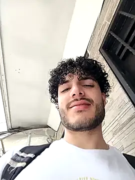 Snapshot of Rafael_Mendezz chatting on 14, 2, 2026 Rafael Mendezz online show from 14, 2, 2026