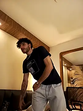 Snapshot of Rafael_Mendezz chatting on 17, 2, 2026 Rafael Mendezz online show from 17, 2, 2026