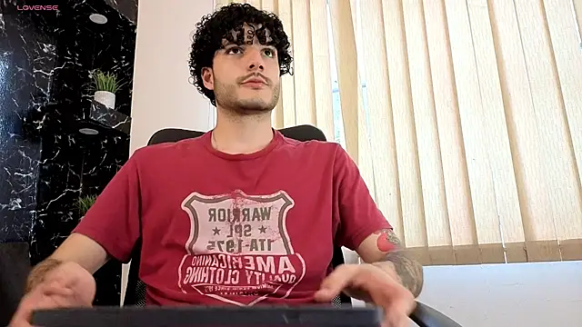 Snapshot of Rafael_Mendezz chatting on 26, 2, 2026 Rafael Mendezz online show from 26, 2, 2026