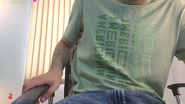 Snapshot of Rafael_Mendezz chatting on 20, 3, 2026 Rafael Mendezz online show from 20, 3, 2026