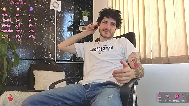 Snapshot of Rafael_Mendezz chatting on 4, 4, 2026 Rafael Mendezz online show from 4, 4, 2026