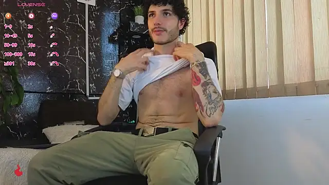 Snapshot of Rafael_Mendezz chatting on 7, 4, 2026 Rafael Mendezz online show from 7, 4, 2026