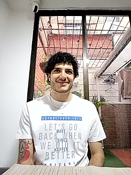 Snapshot of Rafael_Mendezz chatting on 12, 4, 2026 Rafael Mendezz online show from 12, 4, 2026