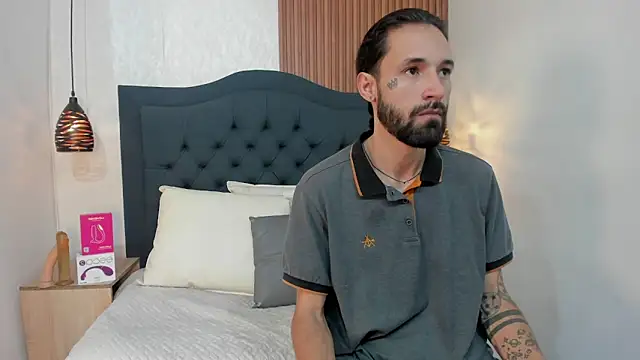 Hisoka 011 online show from 8, 4, 2026