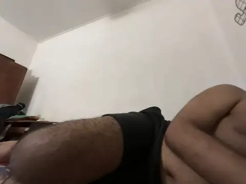 Snapshot of HothairyBoy2 chatting on 13, 6, 2026 HothairyBoy2 online show from 13, 6, 2026