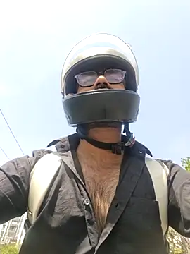 YoursThickDick online show from 25, 3, 2026