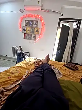 YoursThickDick online show from 4, 6, 2026
