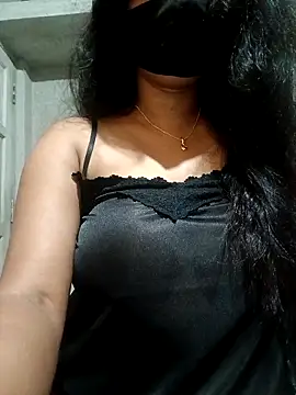 DiyaRoy49 online show from 17, 10, 2025