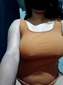 DiyaRoy49 online show from 10, 2, 2026