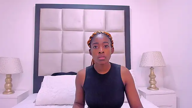 AdrianaCampbelll online show from 12, 9, 2025