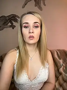 KiraBerht online show from 1, 3, 2026