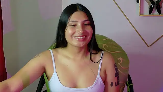 Snapshot of Linda_andrew chatting on 12, 2, 2026 Linda andrew online show from 12, 2, 2026