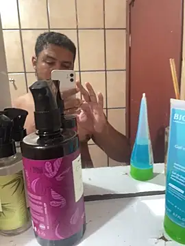 alanjordan100 online show from 7, 4, 2026