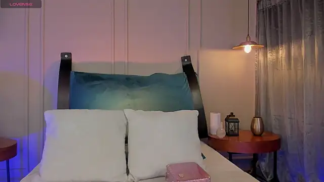 Snapshot of NaishaFord_1 chatting on 25, 10, 2025 NaishaFord 1 online show from 25, 10, 2025