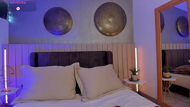 Snapshot of NaishaFord_1 chatting on 20, 11, 2025 NaishaFord 1 online show from 20, 11, 2025