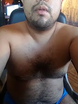 Snapshot of Hotknight chatting on 12, 10, 2025 Hotknight online show from 12, 10, 2025