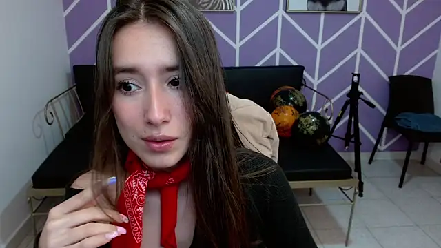 Adhara Kitten online show from 21, 11, 2025