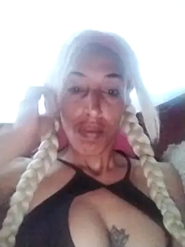 Snapshot of catrina_love chatting on 22, 9, 2025 catrina love online show from 22, 9, 2025