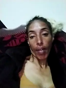 Snapshot of catrina_love chatting on 2, 4, 2026 catrina love online show from 2, 4, 2026