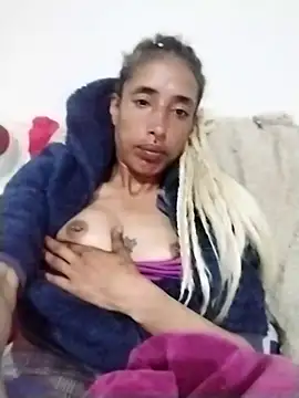 Snapshot of catrina_love chatting on 6, 4, 2026 catrina love online show from 6, 4, 2026