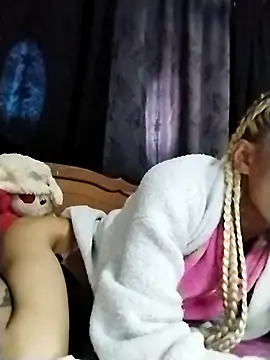 Snapshot of catrina_love chatting on 15, 5, 2026 catrina love online show from 15, 5, 2026