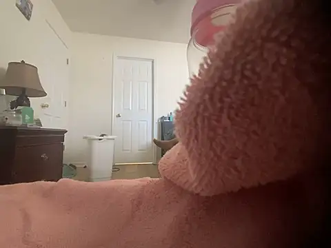 Prettyvsmonster online show from 1, 2, 2026