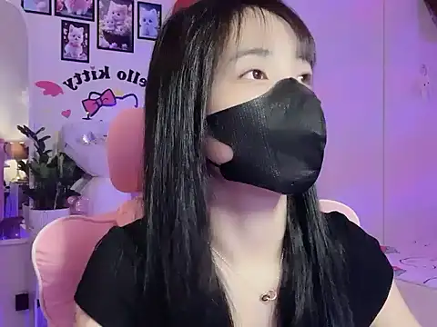 Snapshot of keelinnn19 chatting on 20, 9, 2025 keelinnn19 online show from 20, 9, 2025