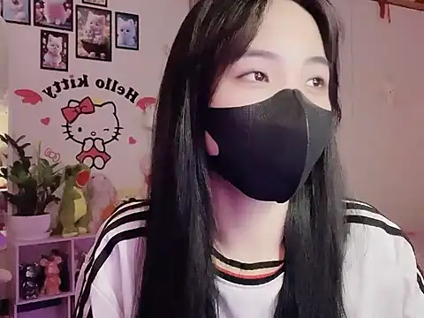 Snapshot of keelinnn19 chatting on 15, 10, 2025 keelinnn19 online show from 15, 10, 2025