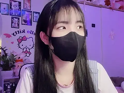 Snapshot of keelinnn19 chatting on 30, 10, 2025 keelinnn19 online show from 30, 10, 2025